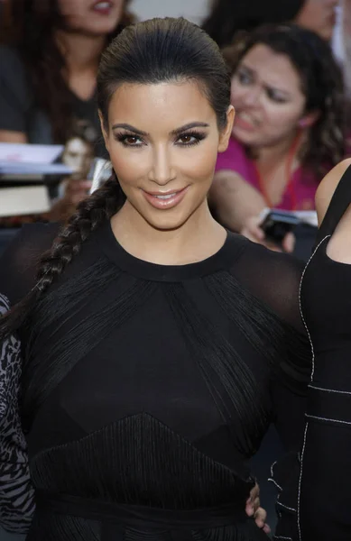 Kim Kardashian Los Angeles Twilight Saga Eclipse Premierjén Nokia Live — Stock Fotó
