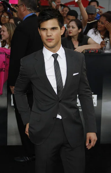 Taylor Lautner Los Angeles Premiere Twilight Saga Eclipse Held Nokia — Stock Photo, Image