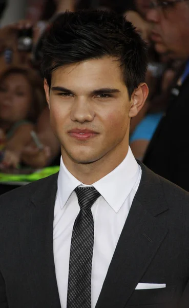 Taylor Lautner Στην Πρεμιέρα Του Twilight Saga Eclipse Στο Λος — Φωτογραφία Αρχείου