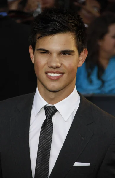 Taylor Lautner Bei Der Premiere Von Twilight Saga Eclipse Nokia — Stockfoto