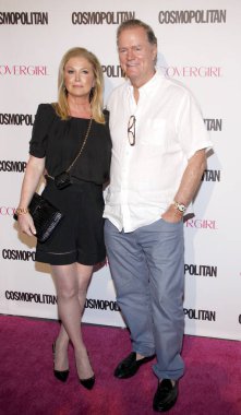 Rick Hilton ve Kathy Hilton, Cosmopolitan Magazine 'in 12 Ekim 2015' te Batı Hollywood 'da Ysabel' de düzenlenen 50. doğum günü kutlamasında.