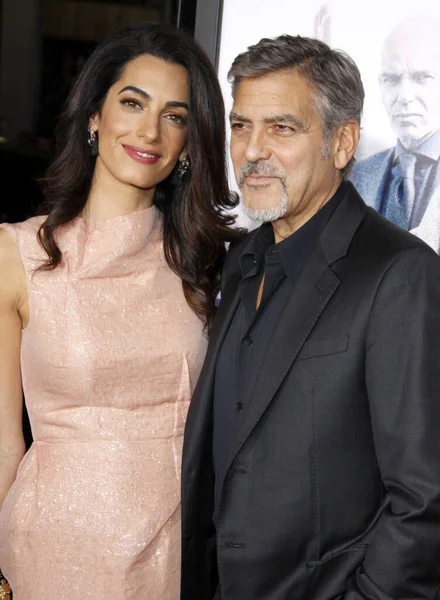 Амаль Клуни Джордж Клуни Премьере Our Brand Crisis Лос Анджелесе — стоковое фото