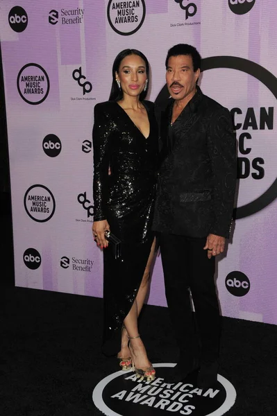 Lisa Parigi Lionel Richie Rozdaniu Nagród American Music Awards 2022 — Zdjęcie stockowe