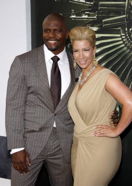 Rebecca Crews ve Terry Crews, 15 Ağustos 2012 'de ABD' nin Hollywood şehrindeki Grauman 's Chinese Theatre' da düzenlenen 