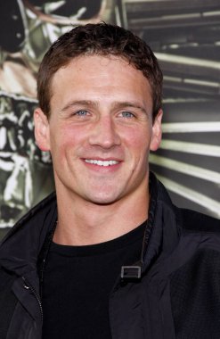 Ryan Lochte, 15 Ağustos 2012 'de Hollywood, ABD' deki Grauman 'ın Çin Tiyatrosu' nda düzenlenen 