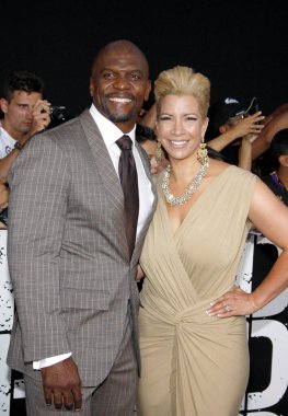 Rebecca Crews ve Terry Crews, 15 Ağustos 2012 'de ABD' nin Hollywood şehrindeki Grauman 's Chinese Theatre' da düzenlenen 