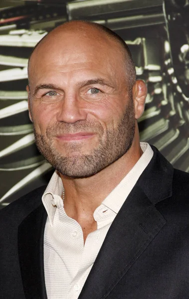 Randy Couture, 15 Ağustos 2012 'de Hollywood, ABD' deki Grauman 'ın Çin Tiyatrosu' nda düzenlenen 