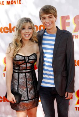 Jennette McCurdy ve Lucas Cruikshank 