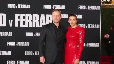 Matt Damon ve Luciana Barroso, 4 Kasım 2019 'da Hollywood' daki Tcl Çin Tiyatrosu 'nda düzenlenen' Ford V Ferrari 'nin Los Angeles galasında.