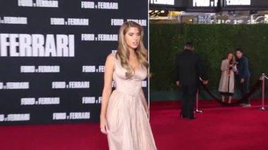 Kara Del Toro, 4 Kasım 2019 'da Hollywood' daki Tcl Çin Tiyatrosu 'nda düzenlenen' Ford V Ferrari 'nin Los Angeles galasında.