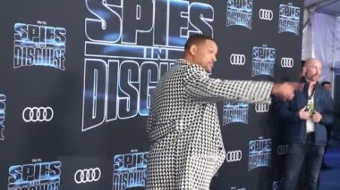 Will Smith, 4 Aralık 2019 'da Hollywood' daki El Capitan Tiyatrosu 'nda düzenlenen 