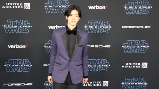 Yuto Nakajima World Premiere Disney Star Wars Rise Skywalker Held — Stok video