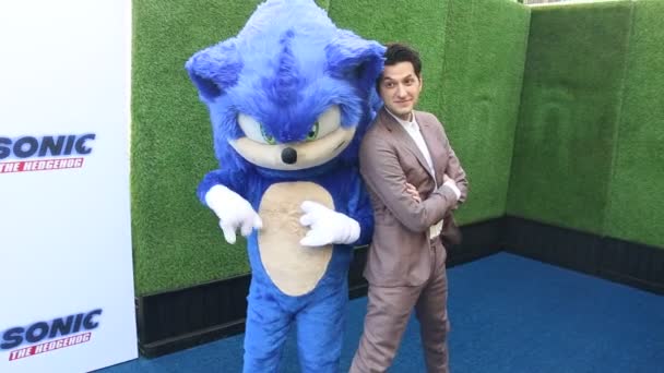Ben Schwartz Family Day Event Sonic Hedgehog Held Paramount Theatre — Stok video
