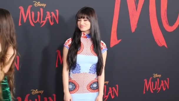 Ariel Yasmine World Premiere Disney Mulan Held Dolby Theatre Hollywood — Stock Video