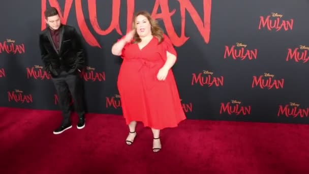 Chrissy Metz World Premiere Disney Mulan Held Dolby Theatre Hollywood — Wideo stockowe
