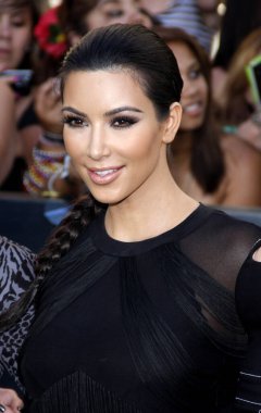 Los Angeles Alacakaranlık Efsanesi 'nin Los Angeles galasında Kim Kardashian 24 Haziran 2010' da Los Angeles 'taki Nokia Tiyatrosu' nda düzenlenen 