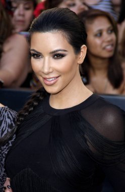 Los Angeles Alacakaranlık Efsanesi 'nin Los Angeles galasında Kim Kardashian 24 Haziran 2010' da Los Angeles 'taki Nokia Tiyatrosu' nda düzenlenen 