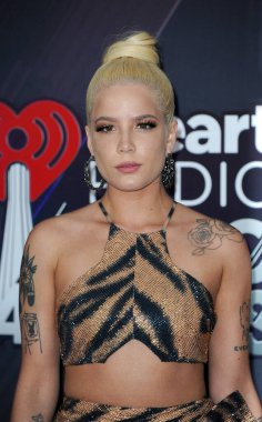 Halsey, 11 Mart 2018 'de Inglewood, ABD' deki Forum 'da düzenlenen iHeartRadio Music Awards' da.