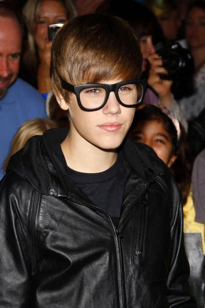 Justin Bieber Lors Première Los Angeles Megamind Qui Est Tenue — Photo