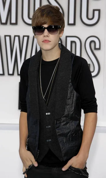 Justin Bieber于2010年9月12日在洛杉矶诺基亚剧场举行的Mtv音乐录影带大奖颁奖典礼上的演讲 — 图库照片