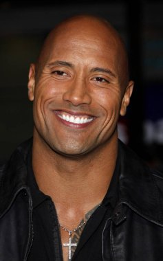 Dwayne Johnson, 22 Kasım 2010 'da Hollywood' da Grauman 'ın Çin Tiyatrosu' nda düzenlenen 'Faster' ın Los Angeles galasında. 