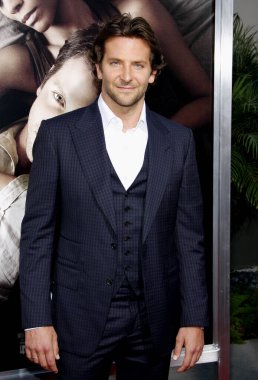Bradley Cooper, 4 Eylül 2012 'de Hollywood' daki ArcLight Sinemasında düzenlenen 'Kelimeler' in Los Angeles 'taki galasında. 