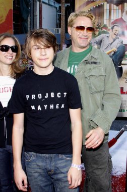 Robert Downey Jr. 'Fred Clause' un Los Angeles galasında 3 Kasım 2007 'de Hollywood' daki Grauman 's Chinese Theater' da yapıldı.. 