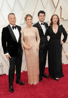 Tom Hanks, Rita Wilson, Truman Theodore Hanks ve Elizabeth Hanks, 9 Şubat 2020 'de Hollywood Dolby Tiyatrosu' nda düzenlenen 92..
