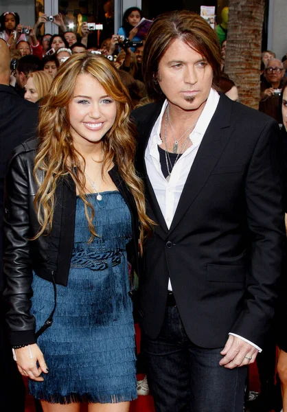 Miley Cyrus Billy Ray Cyrus Los Angeles Premiere Hannah Montana — Foto de Stock