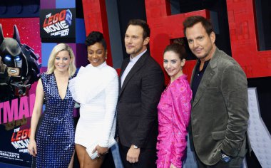 Alison Brie, Elizabeth Banks, Will Arnett, Chris Pratt ve Tiffany Haddish, Los Angeles premiere ' The Lego Film 2: ikinci bölümü ' Regency köyü tiyatro Westwood, ABD'de 2 Şubat 2019 düzenlenen.