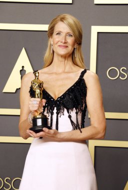 Laura Dern, 9 Şubat 2020 'de Hollywood Dolby Tiyatrosu' nda düzenlenen 92. Akademi Ödülleri Basın Odası 'nda..