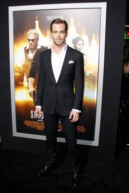 Chris Pine at the Los Angeles premiere of 