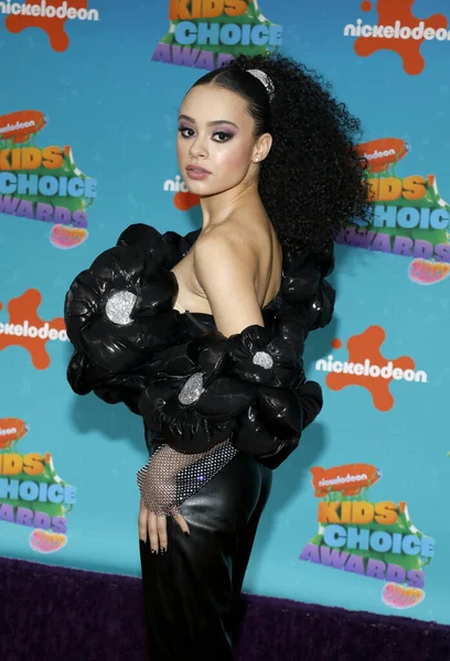 Gabrielle Nevaeh Green Los Nickelodeon Kids Choice Awards 2023 Celebrados —  Fotos de Stock