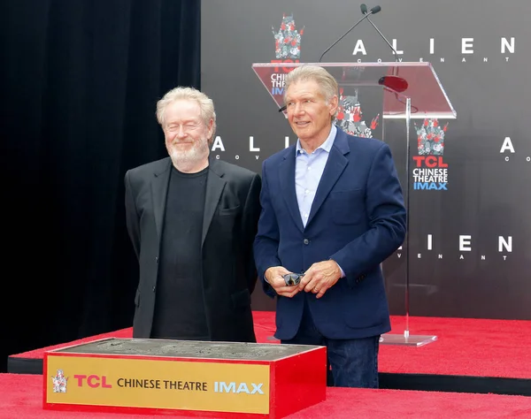 Ridley Scott Harrison Ford Töreninde Efendim Ridley Scott Ayak Izi — Stok fotoğraf