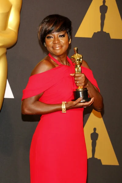 stock image Viola Davis at the 89th Annual Academy Awards - Press Room held at the Hollywood and Highland Center in Hollywood, USA on February 26, 2017.