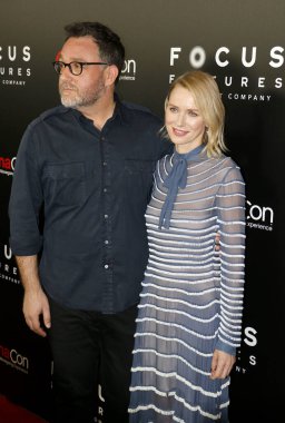 Colin Trevorrow ve Naomi Watts Cinemacon 2017 - odak özellikleri öğle yemeği ve Studio programı kutluyor 15 yıl Caesars Palace Las Vegas, ABD 29 Mart 2017 düzenlenen.