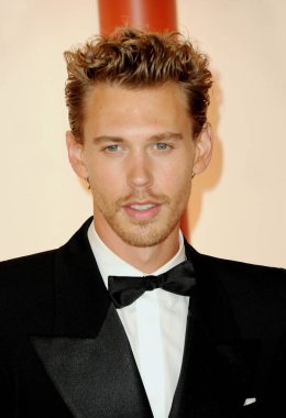 Austin Butler, 12 Mart 2023 'te ABD' nin Hollywood kentindeki Dolby Tiyatrosu 'nda düzenlenen 95..