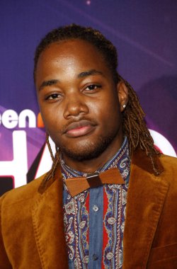 Leon Thomas III, 17 Kasım 2012 'de Hollywood Palladium' da düzenlenen 2012 Halo Ödülleri 'nde.