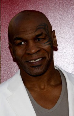 Mike Tyson, 19 Mayıs 2011 'de ABD' nin Hollywood kentindeki Grauman 'ın Çin Tiyatrosu' nda düzenlenen 'The Hangover Part II' nin Los Angeles galasında.