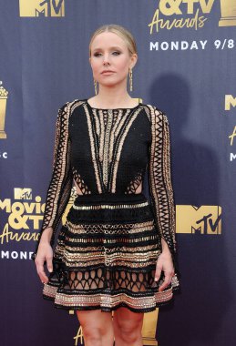 16 Haziran 2018 Santa Monica, ABD Barker hangarda Kristen Bell 2018 Mtv film ve Televizyon Ödülleri'nde düzenlenen.