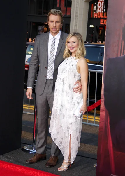 Dax Shepard Kristen Bell Première Leave You Tcl Chinese Theatre — Photo