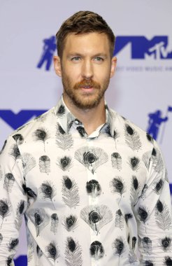 Calvin Harris, 27 Ağustos 2017 'de Inglewood, ABD' de düzenlenen 2017 MTV Video Müzik Ödülleri 'nde.