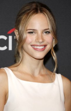 Halston Sage, 13 Eylül 2017 'de ABD' nin Beverly Hills kentindeki Paley Medya Merkezi 'nde düzenlenen Netflix' in 