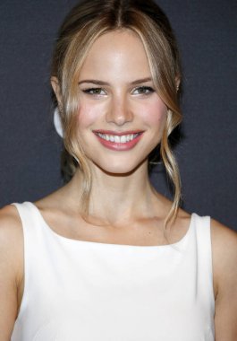 Halston Sage, 13 Eylül 2017 'de ABD' nin Beverly Hills kentindeki Paley Medya Merkezi 'nde düzenlenen Netflix' in 