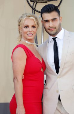 Britney Spears ve Sam Asghari Los Angeles prömiyeri ' bir kez Hollywood 'Da ' TCL Çin Tiyatrosu IMAX Hollywood 'da, ABD 22 Temmuz 2019 tarihinde düzenlenen upon.