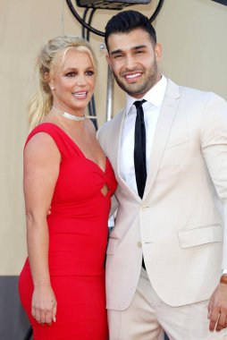 Britney Spears ve Sam Asghari Los Angeles prömiyeri ' bir kez Hollywood 'Da ' TCL Çin Tiyatrosu IMAX Hollywood 'da, ABD 22 Temmuz 2019 tarihinde düzenlenen upon.