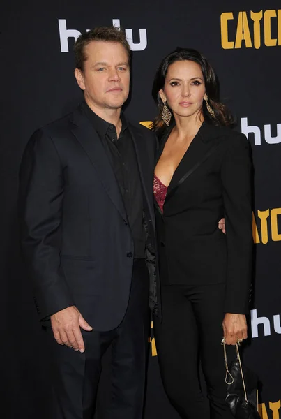 2019年5月7日 达蒙和卢西亚娜 巴罗佐在美国美国首演Hulu的 Catch 在位于美国好莱坞的Tcl中国剧院举行 — 图库照片