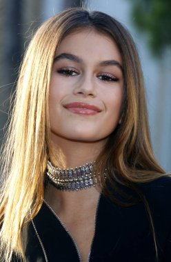 Kaia Gerber 31 Ağustos 2016'da Hollywood, ABD'deki Paramount Stüdyoları'nda düzenlenen 'Sister Cities'in Los Angeles galasında.