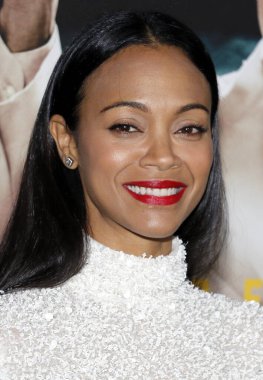 Zoe Saldana, 9 Ocak 2017 'de Hollywood' daki TCL Çin Tiyatrosu 'nda düzenlenen Los Angeles Live By Night' ın galasında.