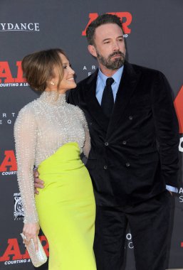 Jennifer Lopez ve Ben Affleck, 27 Mart 2023 'te ABD' nin Westwood kentindeki Regency Village Theatre 'da düzenlenen Amazon Stüdyoları' nın Dünya prömiyerinde.